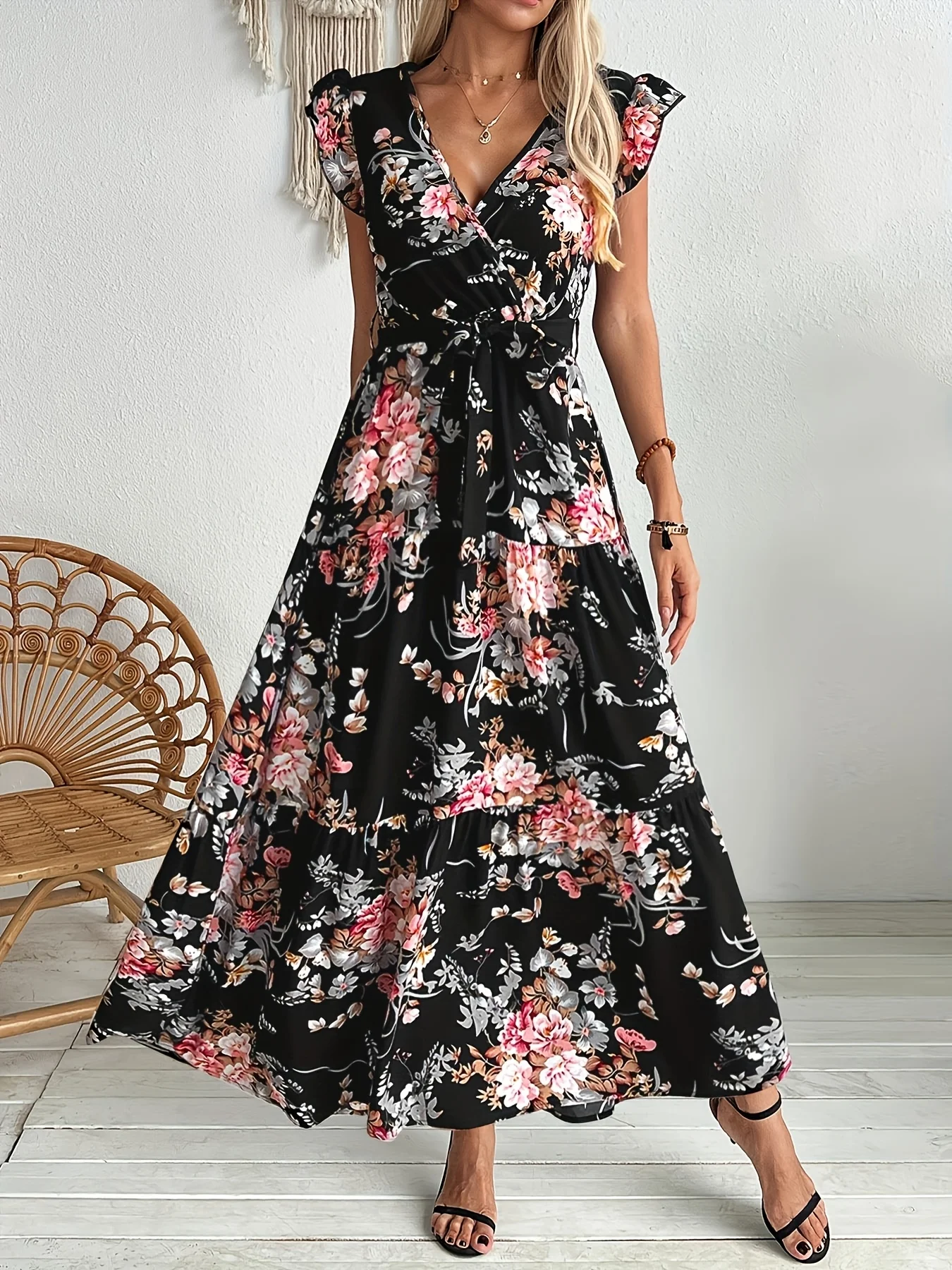 Elegant Digital Print Maxi Dress Vivid Floral Pattern for Vacation Resort Special Evenings - Image 3